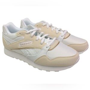White/Bone/Metallic - Reebok Women's Ultra Flash Lightweight Lace Up Running Sho